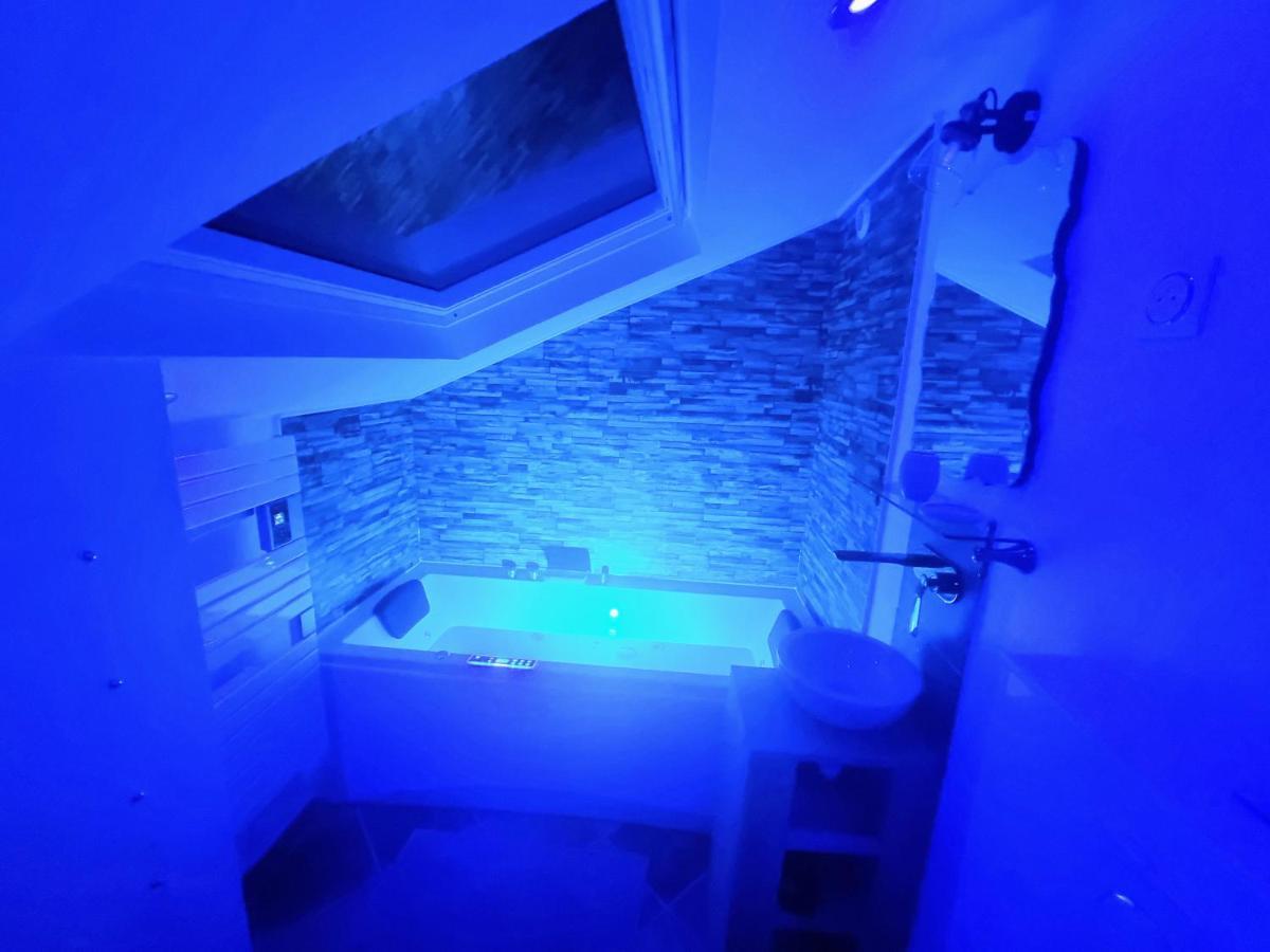 2 Appt Medielounge Ou Medieold, Parking Vue Magnifique Par Beds76 Rouen Exterior photo